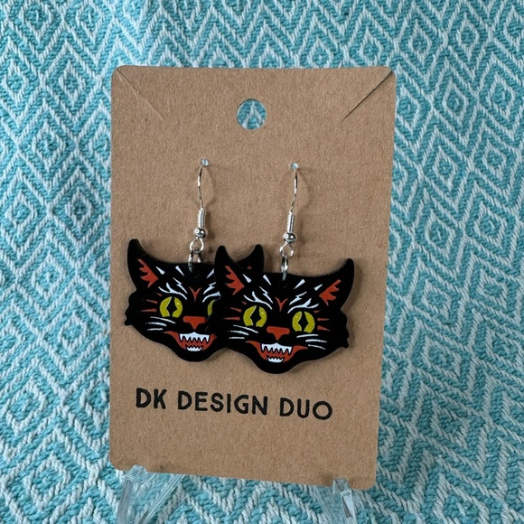 Halloween Kitty Earrings - Picture 1 of 1
